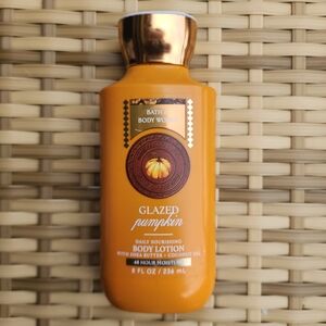 Bath & Body Works Glazed Pumpkin Body Lotion - Warm Orange